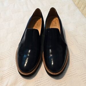 Naturalizer Adra Inky Navy patent loafer